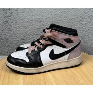 Nike Air Jordan 1 Mid SE Bleached Coral DM6216-001 Zen Master Size 7Y/ 8.5W